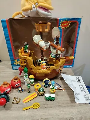 VINTAGE VEGGIETALES PIRATE SHIP JONAH MOVIE 2002 Complete With Box VEGGIE TALES • $159.95