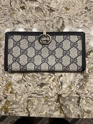 Vintage 1980’s Authentic Gucci Monogram Woman’s Wallet - Navy • $120