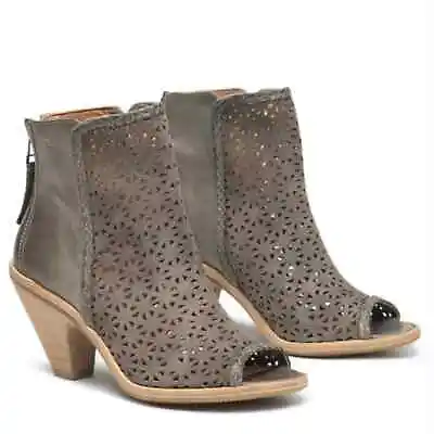 TRASK Spring Cut-out Grey Leather Ankle Boots Heeled Bootie Women 7.5 Gray Boho • $39