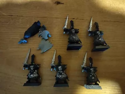 Warhammer Dark Elves Elf 5 X Plastic Swordsmen Games Workshop 1995 • £1.99