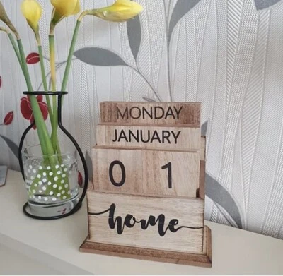 £9.99 • Buy Maison & White Wooden Perpetual Calendar