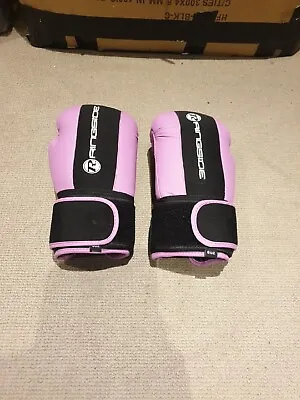 £11 • Buy Ringside Junior Leather Training Boxing Gloves 6oz 