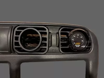 1998 - 2004 S10 Blazer 2-1/16 Center Right Vent Gauge Pod Boost ABS • $36.98