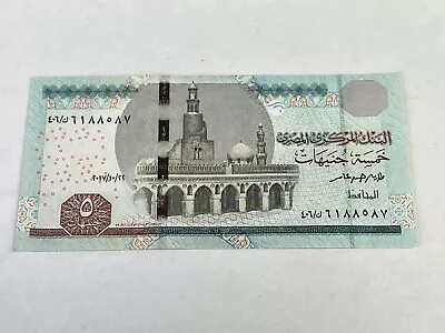 2017 EGYPT 5 POUNDS Banknote P#72 Egyptian Paper Money Crisp AU • $1.29