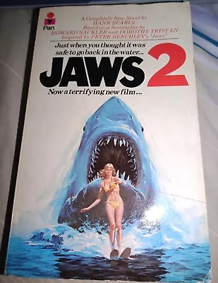 Jaws 2 * Hank Searls * Paperback Movie Tie In * • £9.95