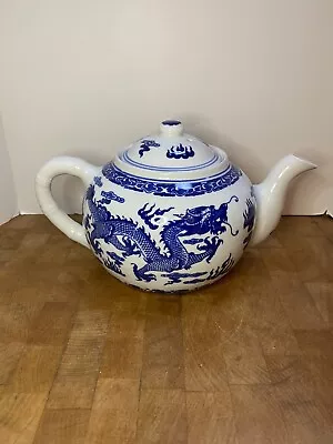 Jingdezhen Blue And White  Porcelain China Tea Pot With Flying Dragon Decoration • $52