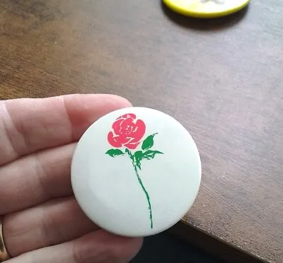 Labour Party 1990s Original Rose Badge • £3.99