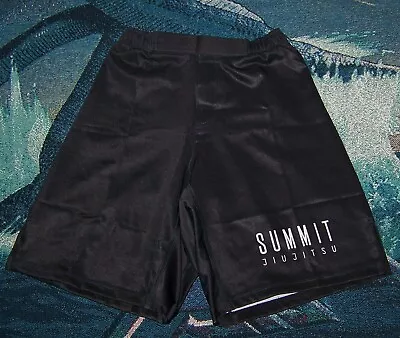 NEW Boy's Youth SUMMIT Jiu Jitsu MMA Muay Thai Kickboxing Boxing Shorts Black  L • $4.99