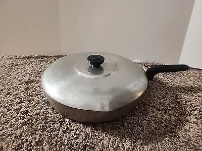 Vintage Magnalite GHC 11 1/4 2.5  Deep Double Spout Pan Skillet W/ Lid USA Made • $100