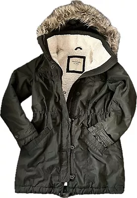 Abercrombie & Fitch Sherpa Lined Parka Jacket Army GreenFaux Fur Trim Hood  Sz M • $48