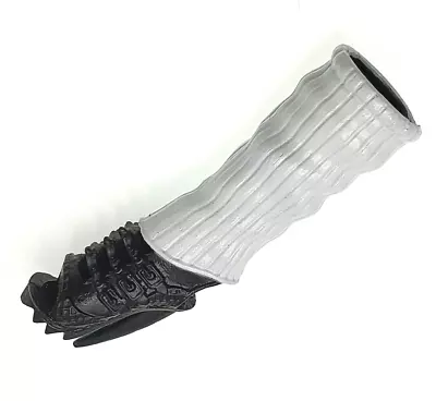 Monster High - Clawdeen Wolf - Ghoul Sports - Left Black Shoe White Sock Only • $7.99