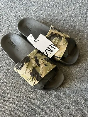 Zara Black Camouflage Military Look Slip On Slippers US 8 EU 39 Size • $10