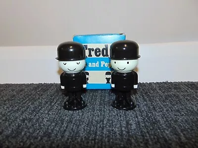 Vintage Homepride Salt And Pepper Pots 11cm With Original Box *damaged Bases* • £14.99