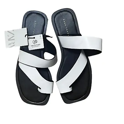 $24.50 • Buy Zara Trafaluc Womens Two Strap Slide Flat Sandals PUC White Black Sz 37 New