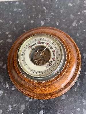 Vintage Art-Deco Barometer • £5.99