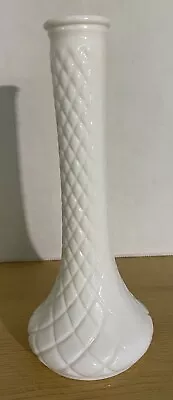 Vintage HOOSIER GLASS 9  Tall Bud Vase 4092 Quilted Diamond Pattern Milk Glass • $10