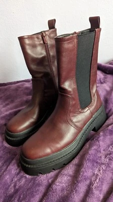 £15 • Buy Gorgeous Burgundy Claret Tall Chelsea Boots Worn Twice Sz 6