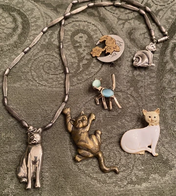 $25 • Buy LOT OF 6 VINTAGE 60's &80'S CAT Kitten BROOCHES PINS NECKLACE JEWELRY JJ JONETTE