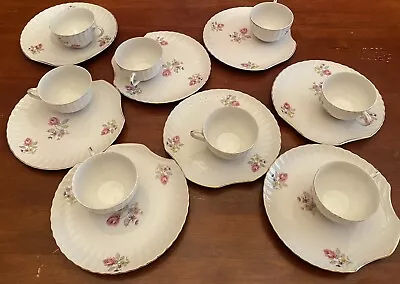 Set Of  8 VINTAGE MOSS ROSE SHELL LUNCHEON PLATES WITH TEA  CUPS JAPAN 31/10C • $40