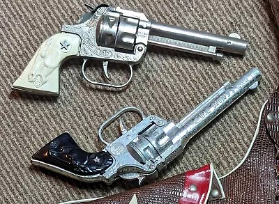 Vintage Lone Star Toy Cowboy Guns With Holster. VGC.  • £69.99