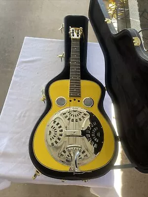 REGAL RESONATOR GUITAR  +HARD CASE GUITAR SQUARE NECK DOBRO *read • $300