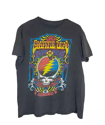 The Grateful Dead - Steal Your Face T-Shirt 1999 Chest 22  Lenght 25  • $17.99