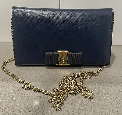 SALVATORE FERRAGAMO - Navy Vara Bow Crossbody (wallet On Chain) Bag • $380