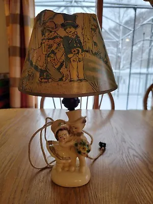 CHALKWARE Vintage 1950's FIGURAL TABLE LAMP Boy & Girl BRIDE & GROOM Man & Woman • $30.99