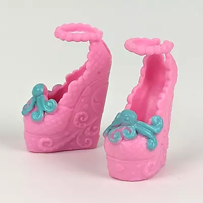 Monster High - Lagoona Blue - Scaris City Frights - Pair Pink Sandals Shoes Only • $15.49