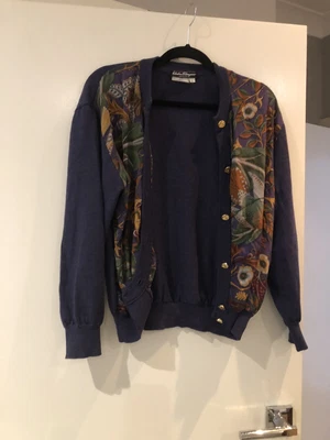 Salvatore Ferragamo Cardigan • $99