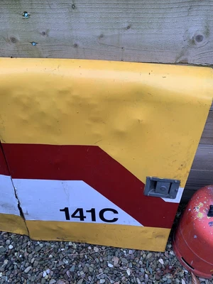 £150 • Buy Hymac 121C 141C Canopy Side Door,hydraulic Pump Side