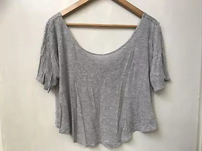 I Love H81 Gray Scoop Neck Twist Back Crop Top Size L • $9.95