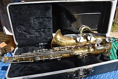 Selmer Bundy 2 Tenor Saxophone With Casemouthpiece #BT2B • $375