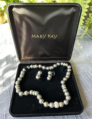 Mary Kay Faux Pearl & Diamond Bead Necklace & Earring Set.... NEW Never Worn! • $20