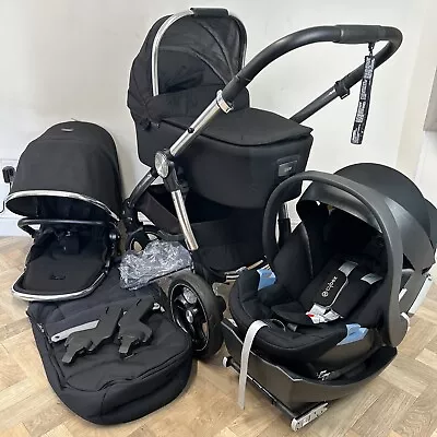 Mamas & Papas Ocarro Travel System (Pushchair Car Seat & Isofix) Black & Chrome • £525