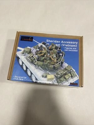 $23.99 • Buy Legend 1/35 M551 Sheridan Tank Stowage And Accessories Set In Vietnam War LF1104