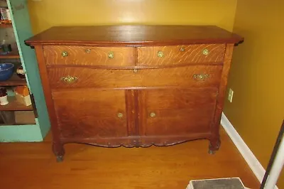 Antique Quarter Sawn Tiger Striped Oak China Buffet Cabinet Serpentine #3112 • $875