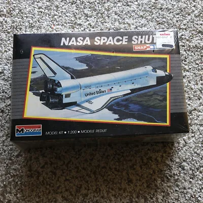 VTG 1987 NASA Space Shuttle Monogram Snap Tite Model Kit 1:200 5905 Sealed • $82.22