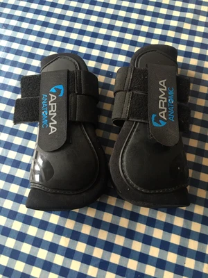 £10.99 • Buy Shires ARMA Horse Tendon Boots Cob