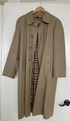 Vintage BURBERRY LONDON Men's Tan Brown Trench Coat Reg 40 • $125