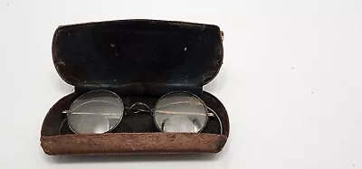 Vintage Wire Eye Glasses Frames With Clamshell Case Original • $19.25