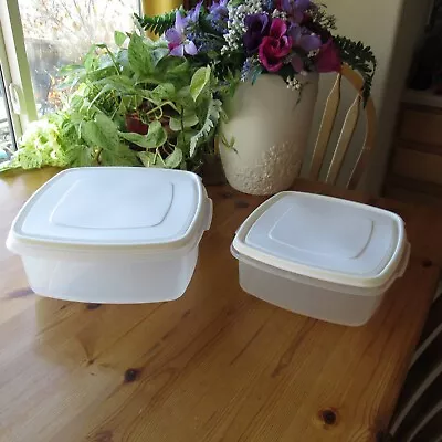 Rubbermaid Servin' Saver # 4 & # 3 Storage Containers Square White Lids Set Of 2 • $19.89