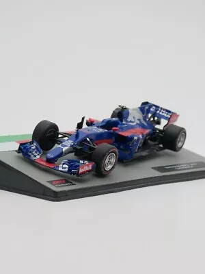 Ixo 1:43 F1 Cars TORO ROSSO STR12 2017  Carlos Sainz Jr Diecast Car Metal • $42.74