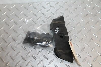 $15.93 • Buy 2004 Yamaha V Star Xvs 1100 Custom  Gas Fuel Tank Rubber Mount 5el-24182-00-00