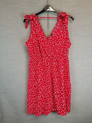 Shein Curve A Line Dress Size 1XL Red Love Heart Sleeveless V Neck Lightweight  • £6.79