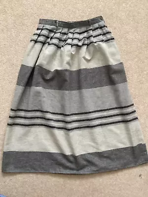 ETAM Vintage 80’s Skirt Size 10 Grey Stripe • £4.75