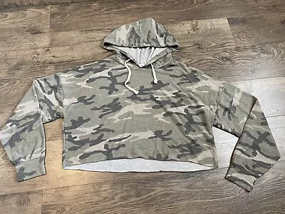 Womens Dance & Marvel Camo Cropped Hoodie Green Size M • £5.41