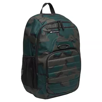 Oakley Enduro 4.0 25L Backpack • £70