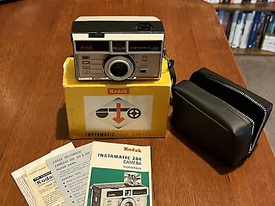 Kodak Instamatic 204 Film Camera Boxed Case Papers Excellent Vintage  • £17