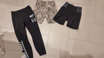 $50 • Buy 3x Lorna Jane Leggings - Size Small